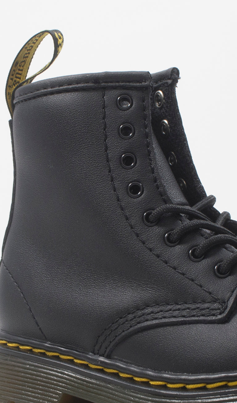 DR. MARTENS Anfibio bimbo/a nero in pelle