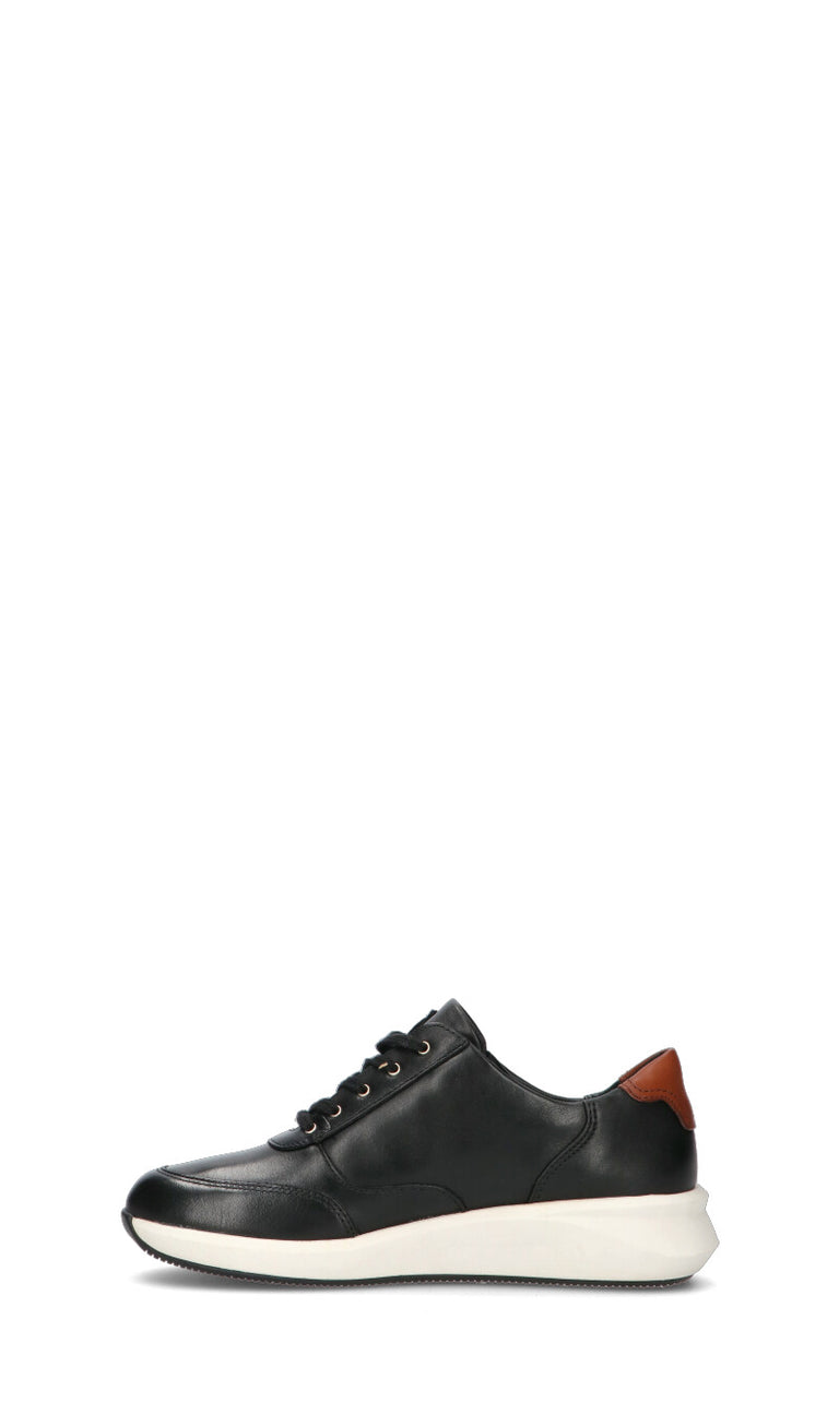 CLARKS CORE Sneaker donna nera in pelle