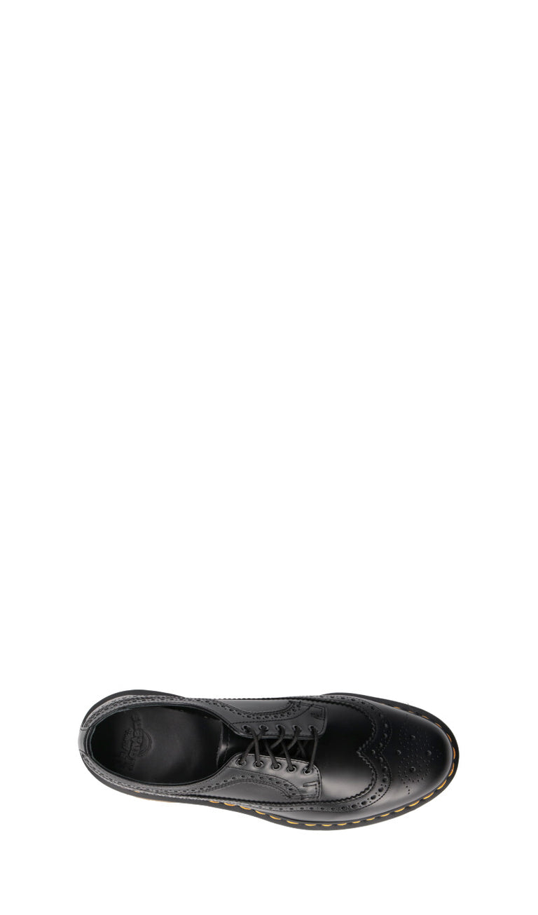 DR. MARTENS Stringata uomo nera in pelle con ricami brogue