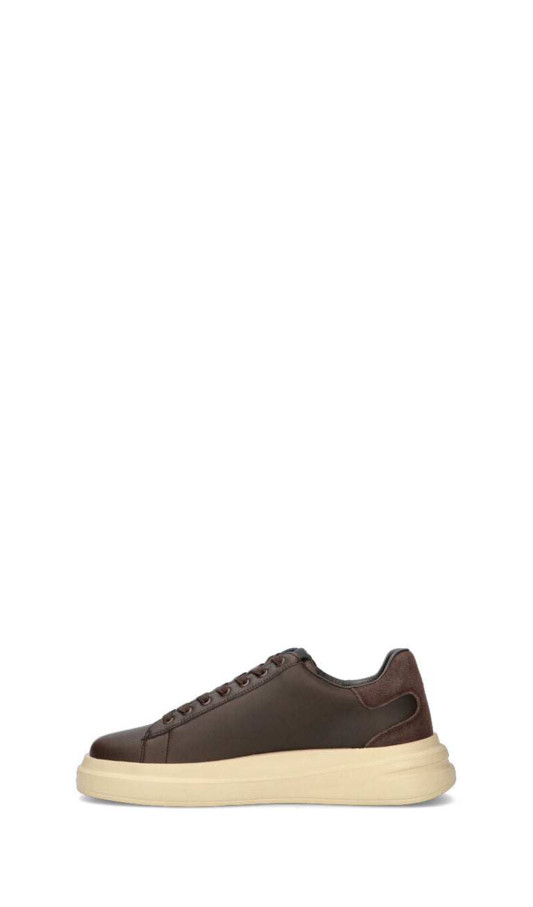 GUESS Sneaker uomo marrone in pelle