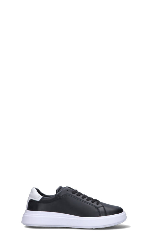 CALVIN KLEIN Sneaker uomo nera in pelle