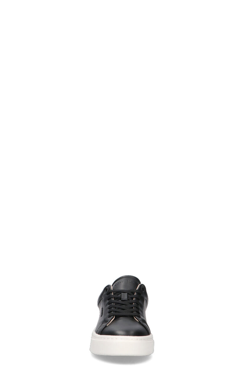 CALVIN KLEIN Sneaker donna nera in pelle