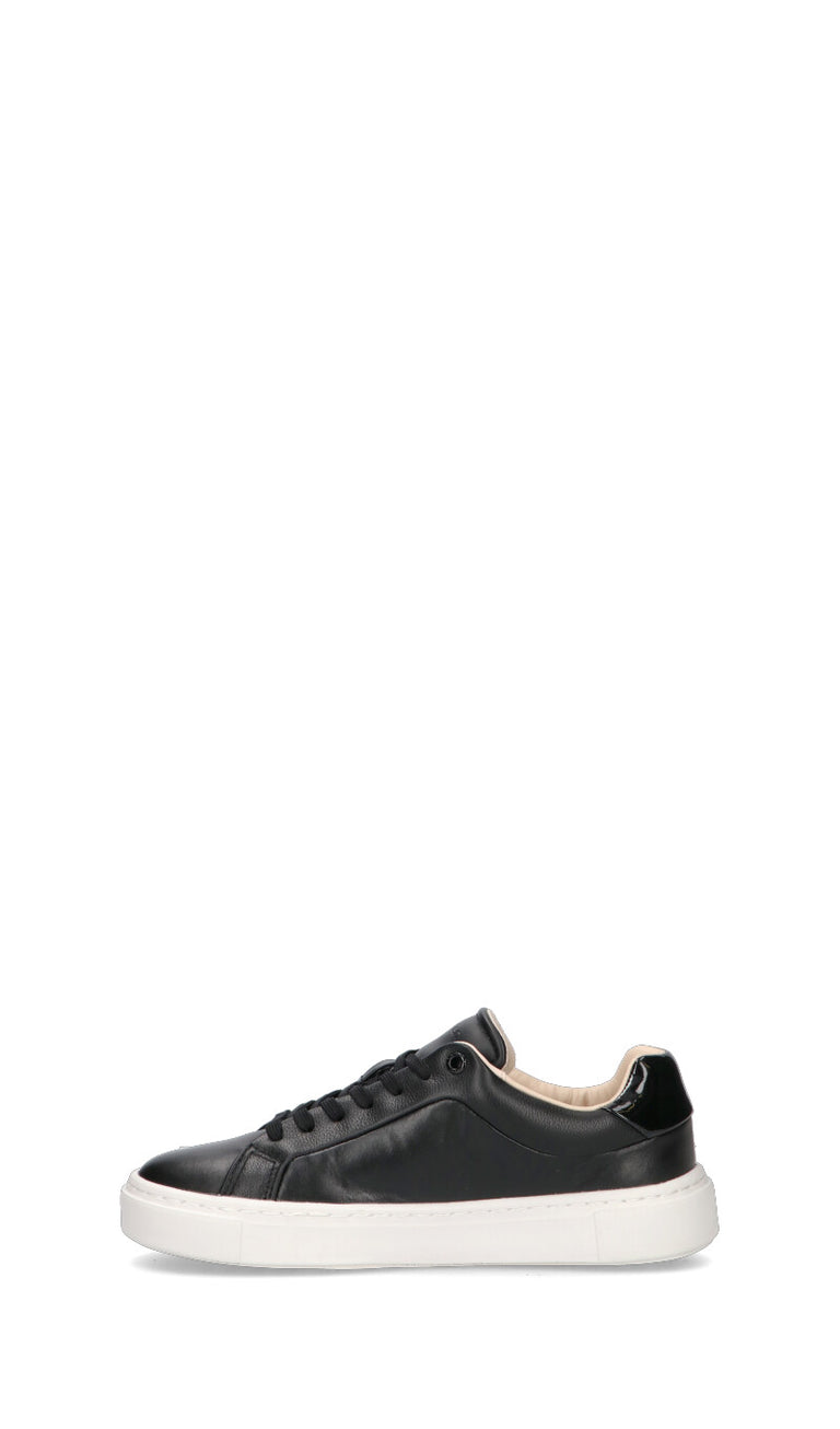 CALVIN KLEIN Sneaker donna nera in pelle