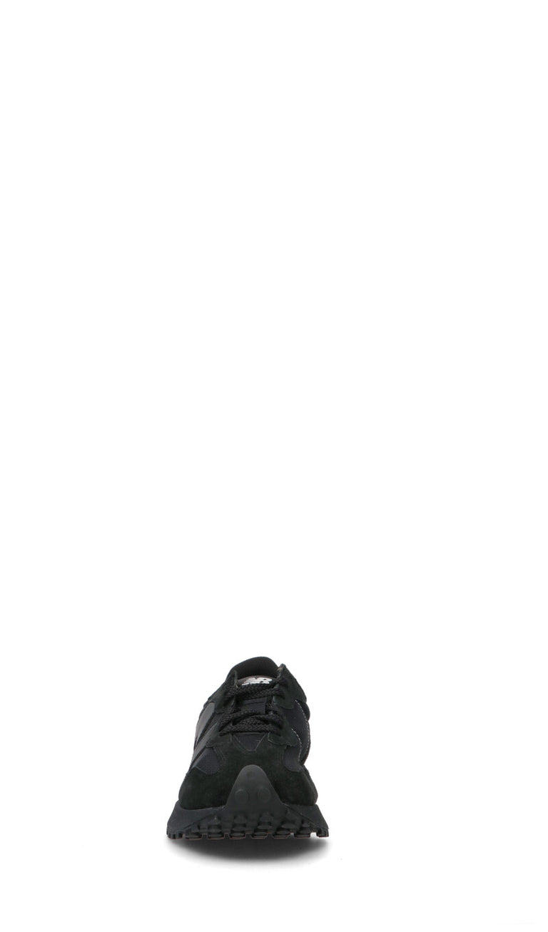 NEW BALANCE Sneaker uomo nera in pelle