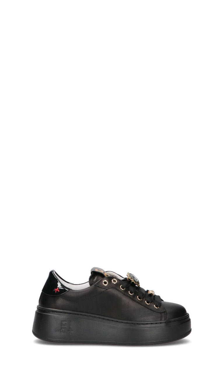 GIO+ Sneaker donna nera in pelle