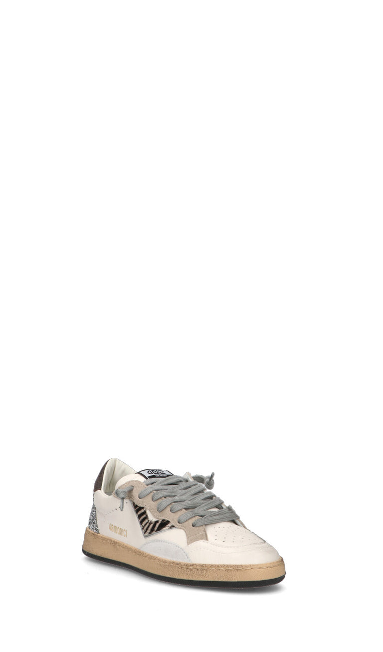 QUATTROBARRADODICI Sneaker donna bianca in pelle