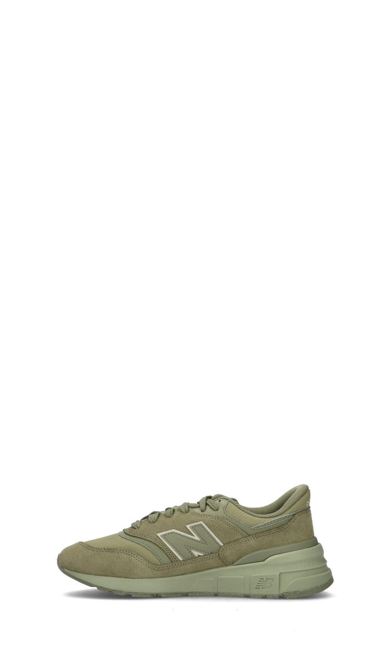 NEW BALANCE - 997R Sneaker uomo oliva in suede