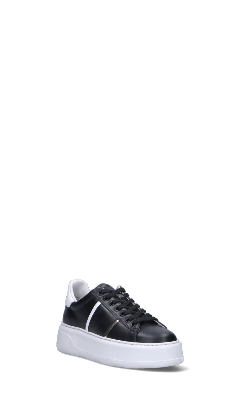 WOOLRICH Sneaker donna nera in pelle