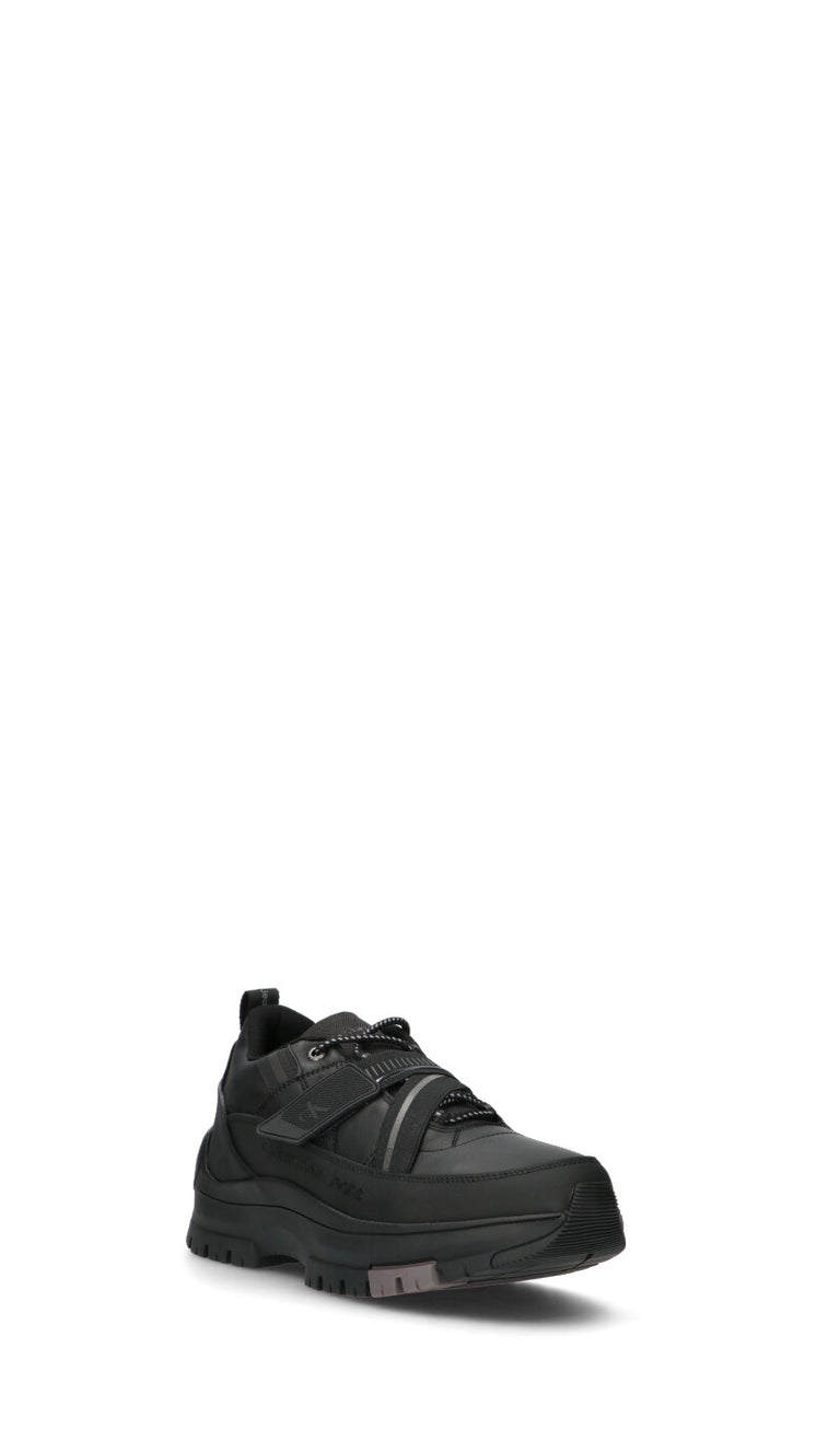 CALVIN KLEIN JEANS Sneaker uomo nera in pelle